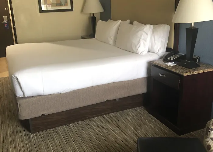 Radisson 3* Schaumburg